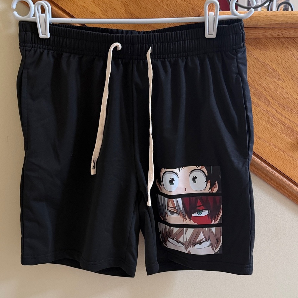 New Fashion News Black Anime Graphic Men's Shorts Sz Medium New